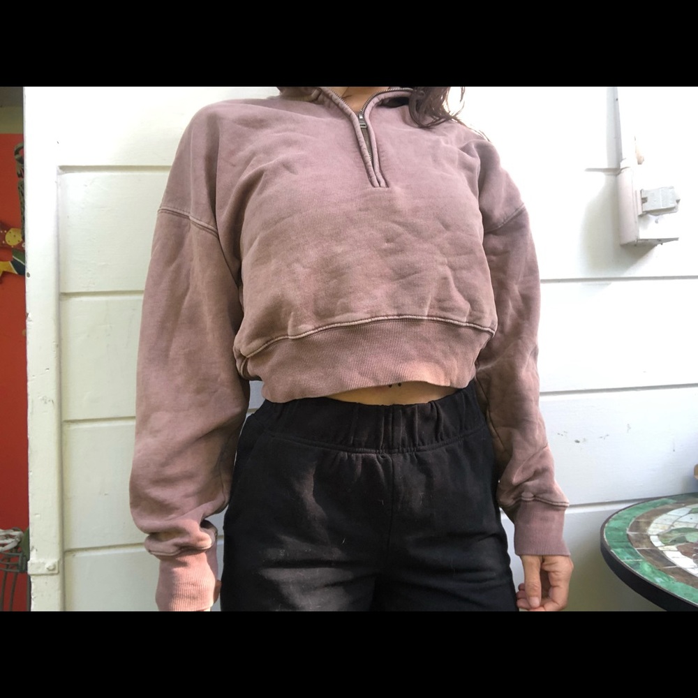 Wilfred free Mauve cropped half zip sweatshirt